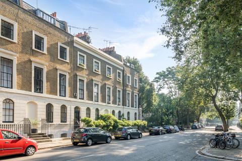 2 bedroom ground floor flat for sale, Trinity Street, London, SE1