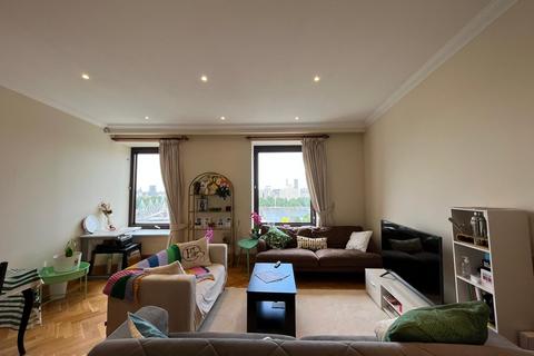 undefined, Whitehouse Apartments, London, SE1