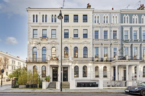 First Floor Flat, 19 Elgin Crescent, London, W11 2JD