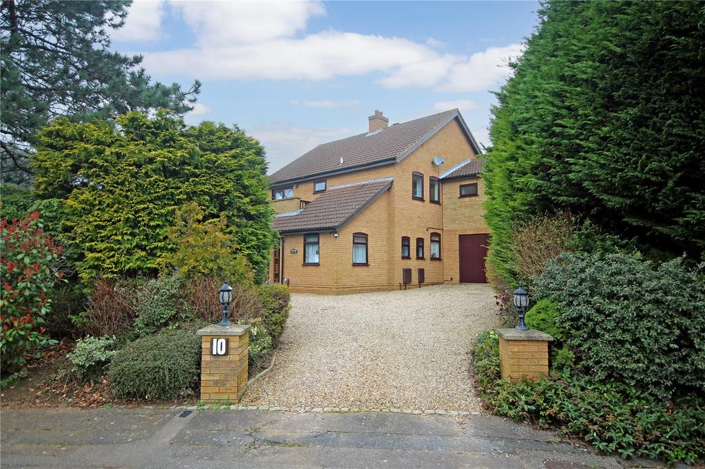Rixon Close, Weston Favell, Northampton, Northamptonshire, NN3 5 bed detached house for sale £