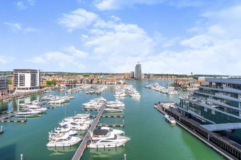 undefined, Maritime Walk, Ocean Village, Southampton