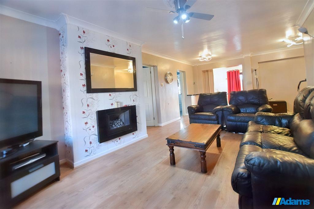 Kilsby Drive, Widnes 3 bed detached house for sale £335,000