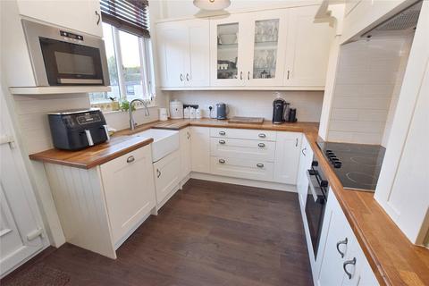 3 bedroom semi-detached house for sale, Westfield Avenue, Leeds, West Yorkshire