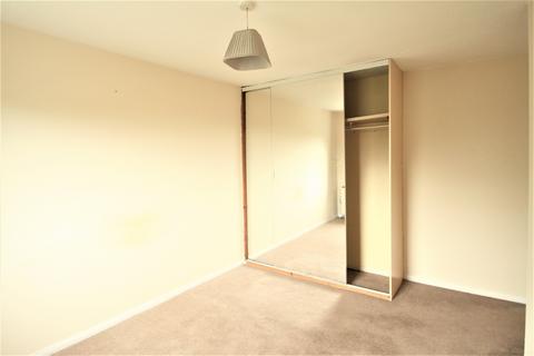 2 bedroom flat for sale, Valley Green, Hemel Hempstead, Hertfordshire, HP2