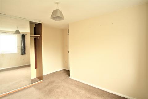 2 bedroom flat for sale, Valley Green, Hemel Hempstead, Hertfordshire, HP2