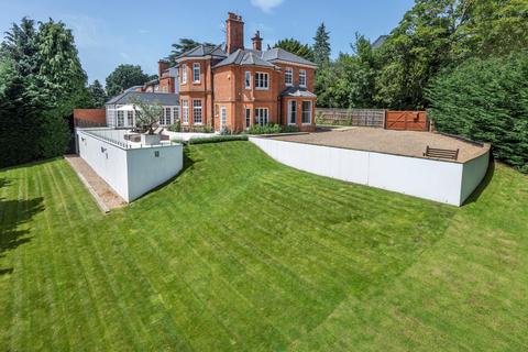 6 bedroom semi-detached house to rent, London Road, Ascot, Berkshire, SL5