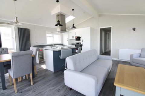 2 bedroom park home for sale, Beach Court Park, Faversham Road, Whitstable CT5