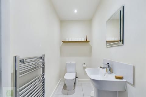 44 Tidman Road, Reading, RG2 0DE