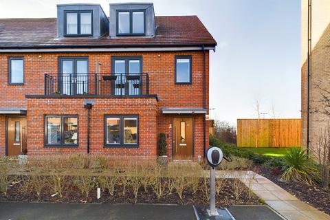 44 Tidman Road, Reading, RG2 0DE