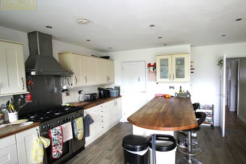 5 bedroom semi-detached house for sale, Furness Road, Urmston, Manchester