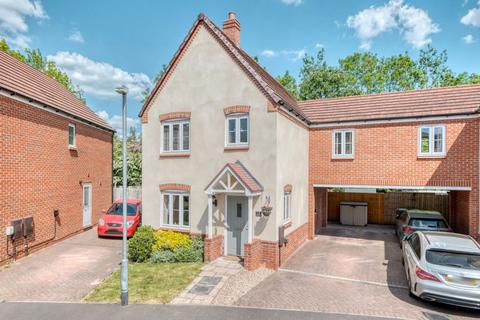 13 Baxterley Close, Redditch, B97 6QG