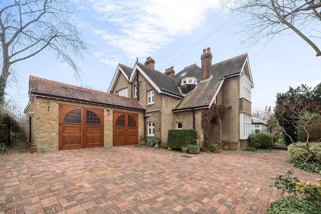 Oakhill Road, Beckenham 6 bed detached house £2,500,000
