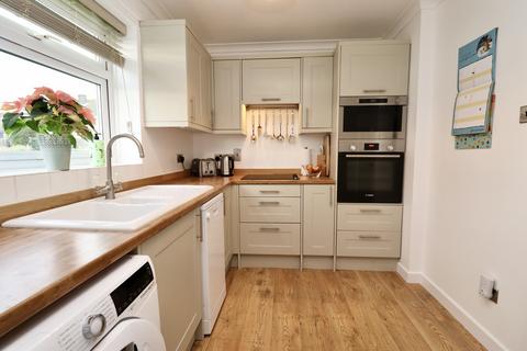 8 High View Drive, Ashcott, Bridgwater, TA7 9QY