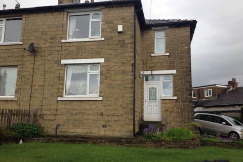 3 bedroom semi-detached house to rent, Frances Avenue, Huddersfield, West Yorkshire, HD4