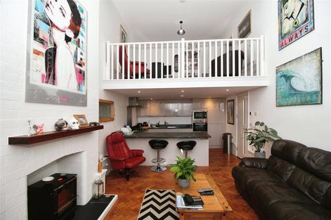 undefined, Geneva Place, Bideford, Devon