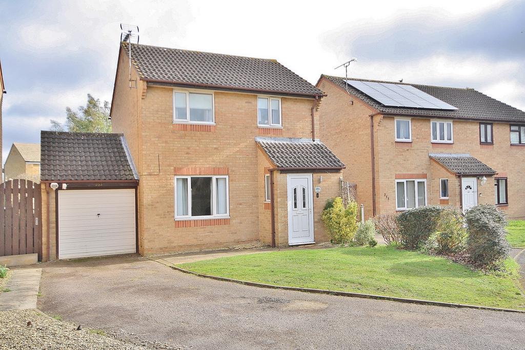 Thorney Leys, Witney, OX28 3 bed detached house for sale £350,000