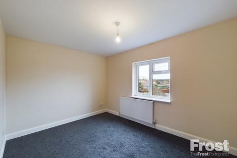 91 Falcon Drive, Stanwell, Staines-upon-thames, TW19 7EX