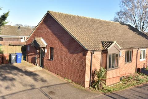 2 bedroom bungalow for sale, Beverley Close, Beck Row, Bury St. Edmunds, Suffolk, IP28
