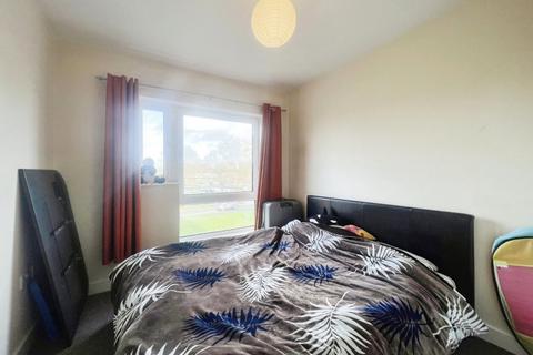 16 Bourdillon Gardens, Basingstoke, RG24 9GG