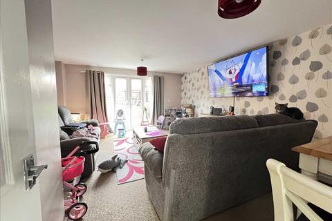3 bedroom end of terrace house for sale, Worcester Close, CORBY