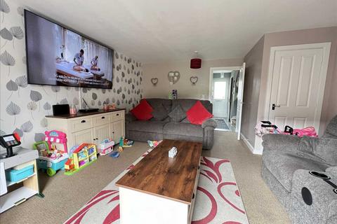 3 bedroom end of terrace house for sale, Worcester Close, CORBY