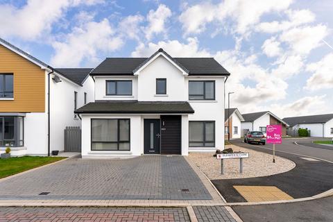 4 bedroom detached house for sale, 2, Fleshwick Close, Port St Mary