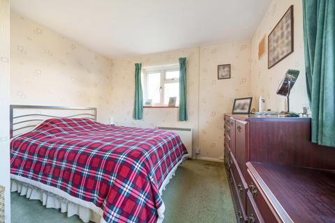 3 bedroom bungalow for sale, Stenbury Drive, Preston Candover, Basingstoke, Hampshire, RG25