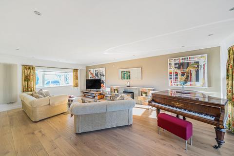 101 Downs Road, South Wonston, Winchester, SO21 3EH