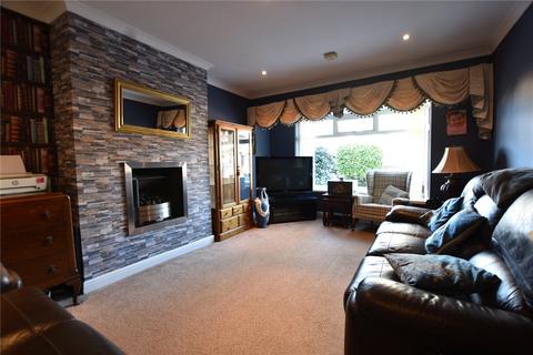 2 bedroom semi-detached bungalow for sale, Savoy Drive, Royton, Oldham, Greater Manchester, OL2