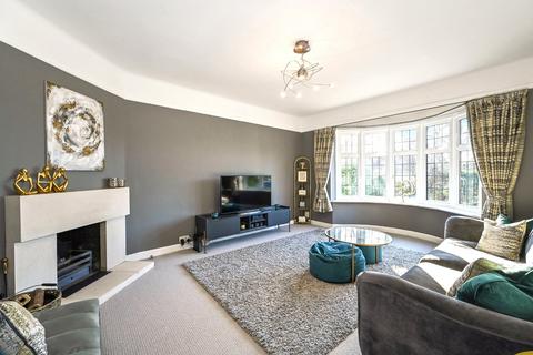 2 Durford Road, Petersfield, GU31 4EW