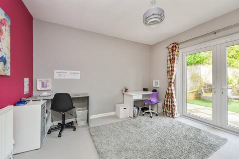 2 Durford Road, Petersfield, GU31 4EW