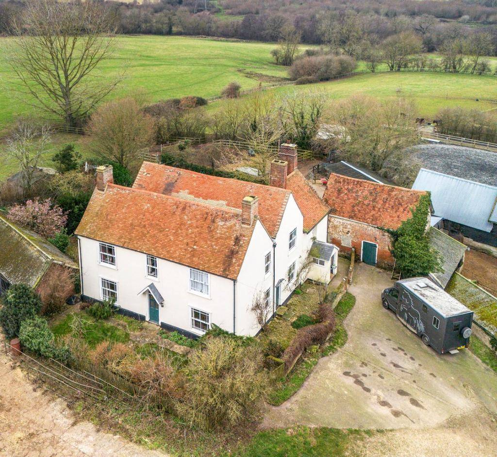 Earls Colne 7 bed detached house for sale £950,000