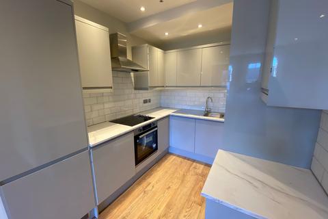 1 bedroom flat to rent, High Road, N17