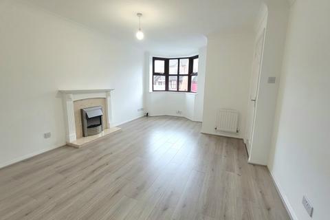 3 bedroom detached house to rent, Old Oak Close, Aldridge, Walsall, West Midlands, WS9