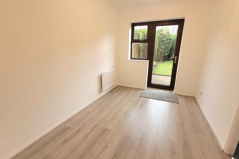 3 bedroom detached house to rent, Old Oak Close, Aldridge, Walsall, West Midlands, WS9