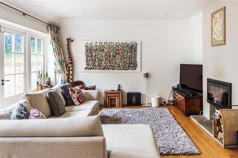3 bedroom semi-detached house to rent, Lords Hill Common, Shamley Green, Guildford, Surrey, GU5