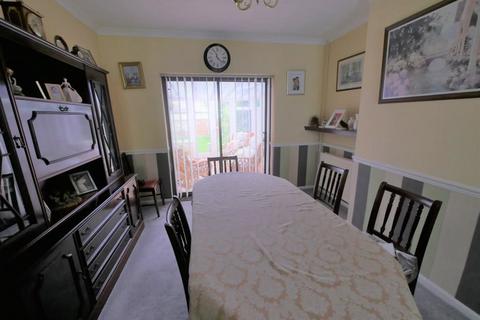 78 Pinecroft Road, Ipswich, IP1 6BN