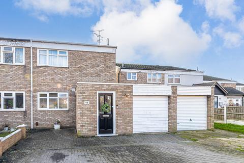 3 bedroom semi-detached house for sale, Randolph Close, Leigh-on-sea, SS9