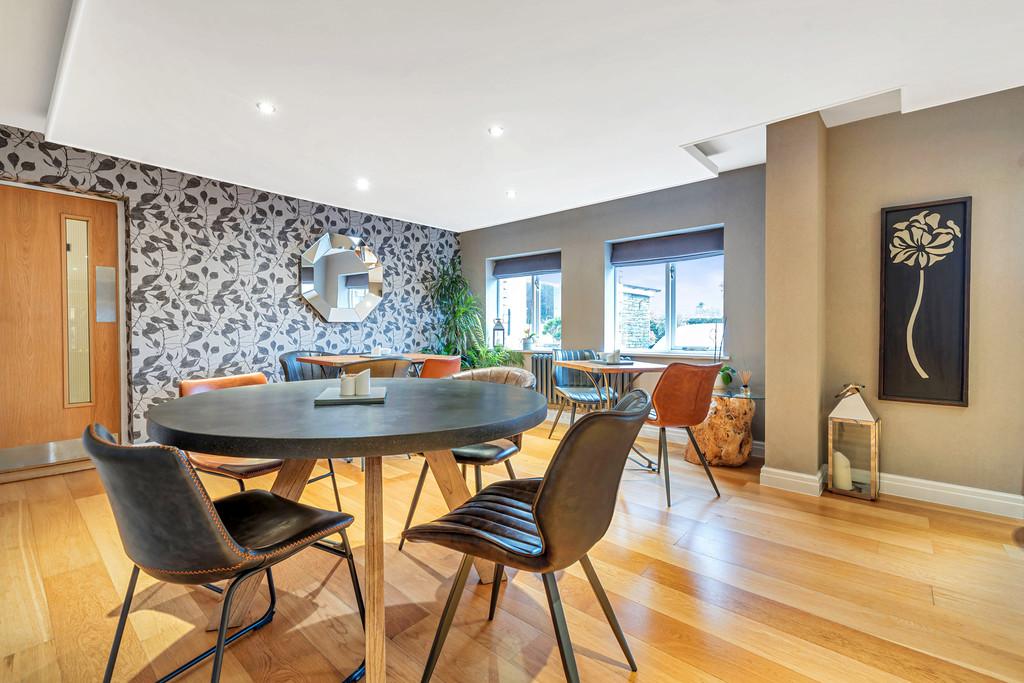 Open Plan Living Room / Dining Kitchen