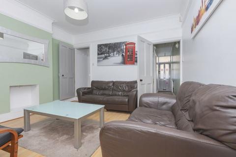 4 bedroom terraced house to rent, Norman Street, Leicester