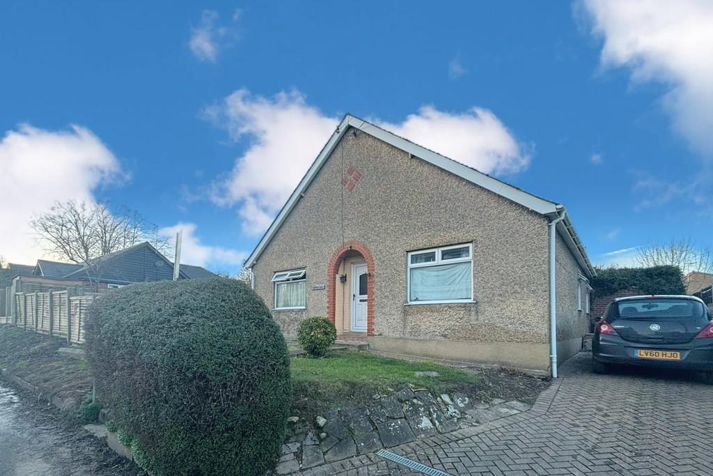 Flax Lane, Glemsford 3 bed detached bungalow for sale £280,000