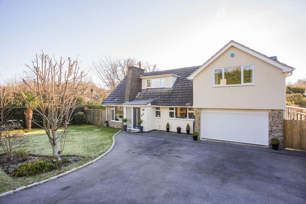 Oakhurst Drive, Crowborough 4 bed detached house for sale £975,000