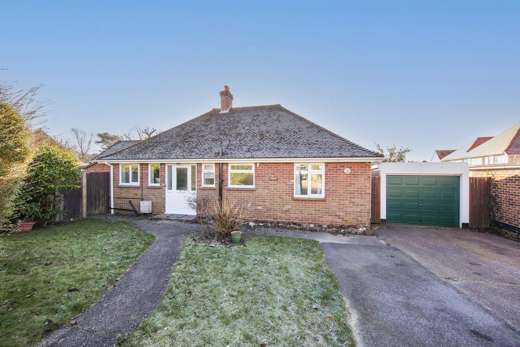 Collingwood Avenue, Heathfield 3 bed detached bungalow for sale £475,000