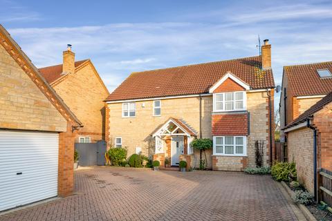 4 bedroom detached house for sale, Mussons Close, Corby Glen, Grantham, NG33