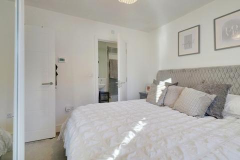 22 Jazz Lane, Basildon, SS14 3AQ