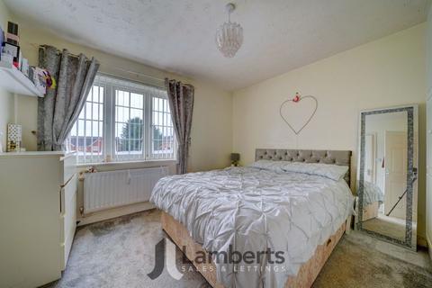 73 Hoveton Close, Redditch, B98 7HW