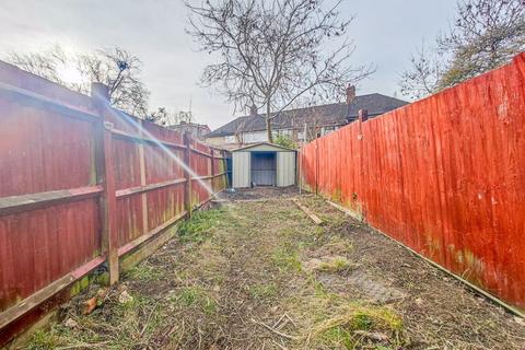 8a Voce Road, London, SE18 2LN