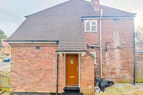 8a Voce Road, London, SE18 2LN