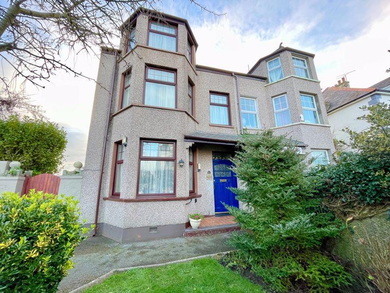 Walthew Avenue, Holyhead 5 bed semidetached house for sale £310,000