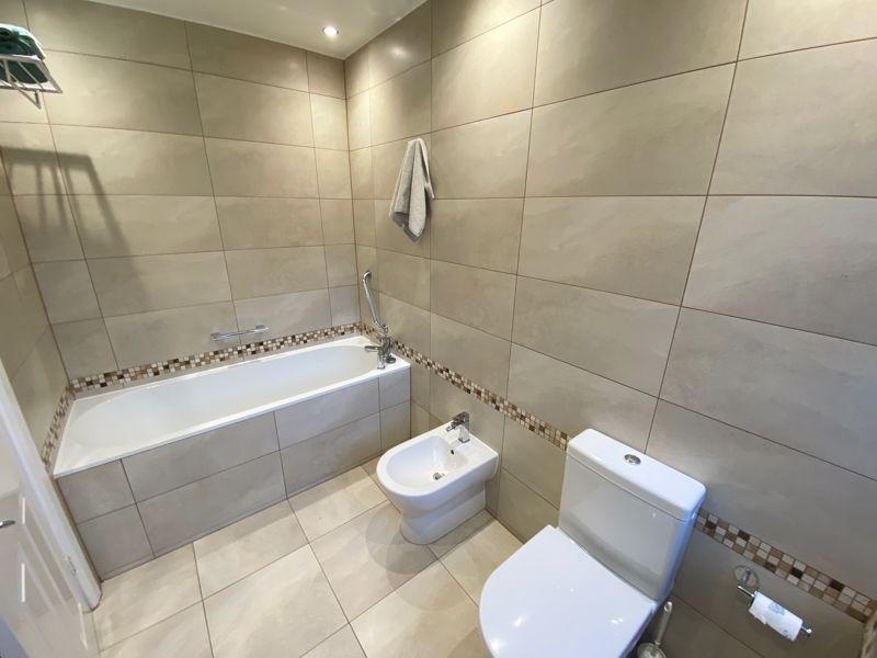 Modern Bathroom